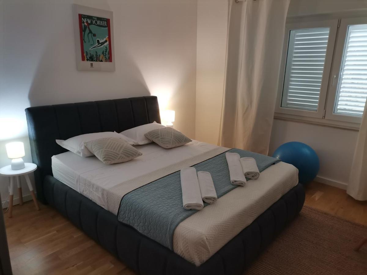Apartment Mikula Makarska Esterno foto