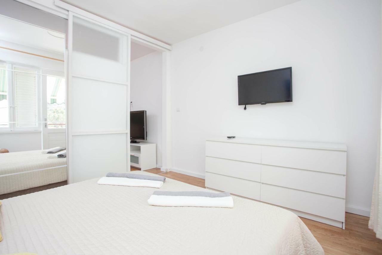 Apartment Mikula Makarska Esterno foto