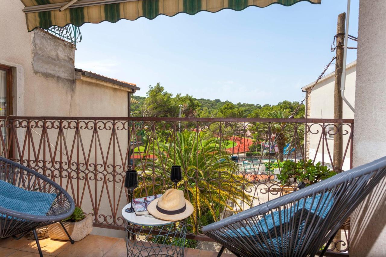 Apartment Mikula Makarska Esterno foto